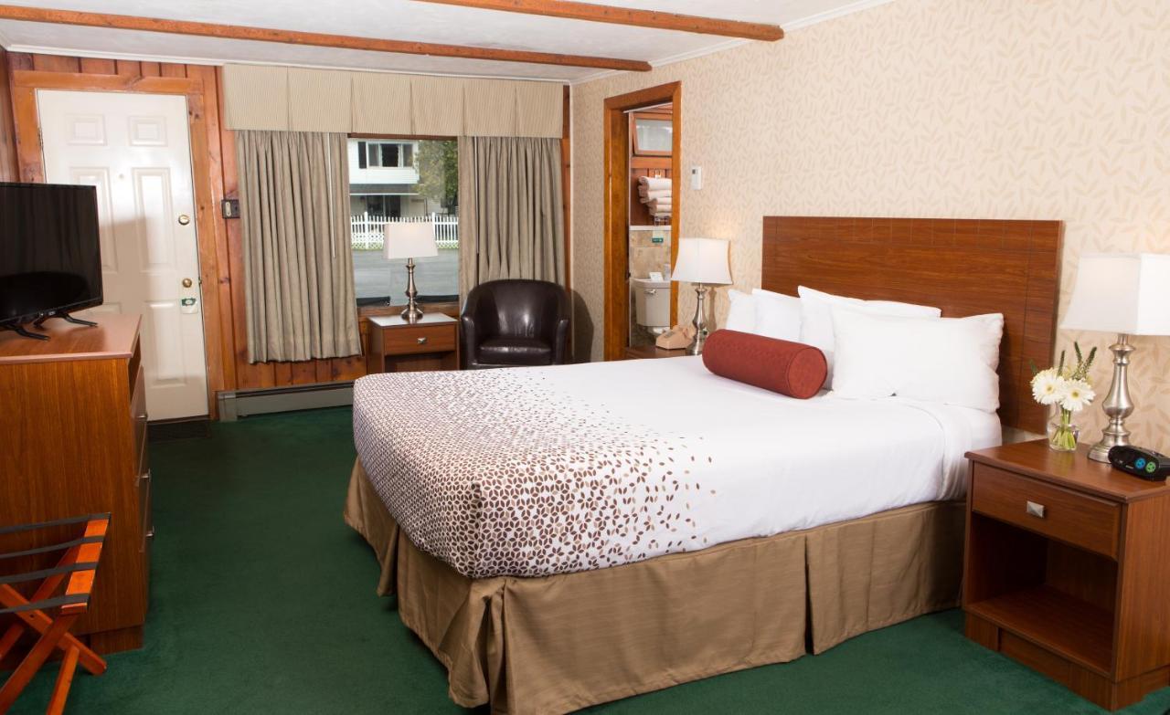 Knotty Pine Motel Беннінґтон Екстер'єр фото